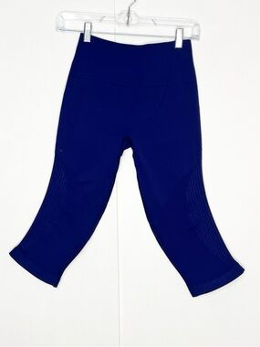Lululemon‎ Seamless Cropped Leggings